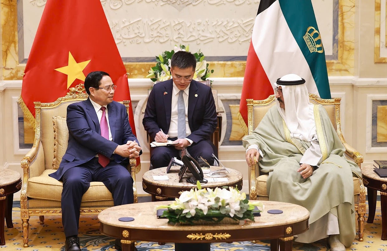 Thủ tướng Chính phủ Phạm Minh Chính hội kiến Quốc vương Kuwait Sheikh Meshal Al-Ahmad Al-Jaber Al-Sabah